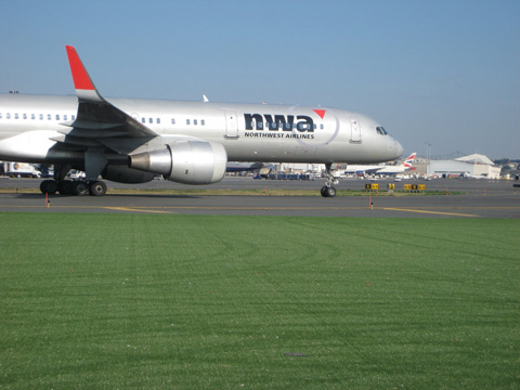 latest company news about Aviation Turf In The United Arab Emirates  0
