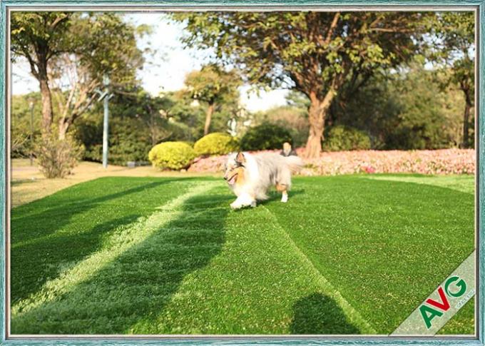 Green Color Friendly Pet Fake Grass / Artificial Grass For Animal Decorations 0