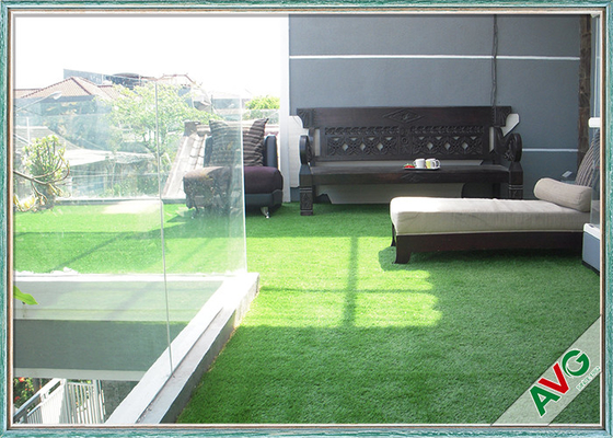 China Monofilament PE + Curly PPE Durable Landscaping Artificial Grass For Indoor / Outdoor supplier