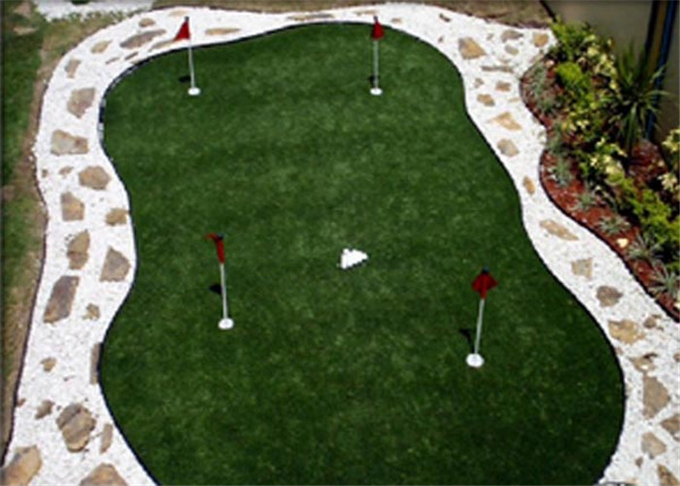 Healthy Golf Artificial Grass , Synthetic Golf Turf Long Life Expectance 1