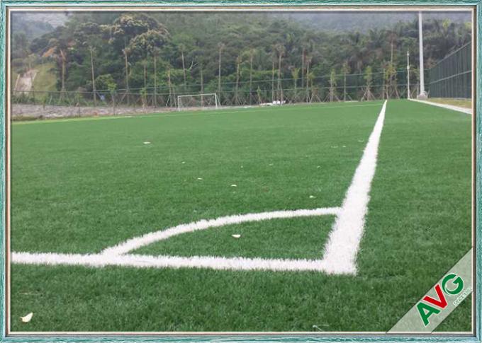 Strong Wear Resistant Degree Football Synthetic Grass 20 Stitches / 10 Cm 1