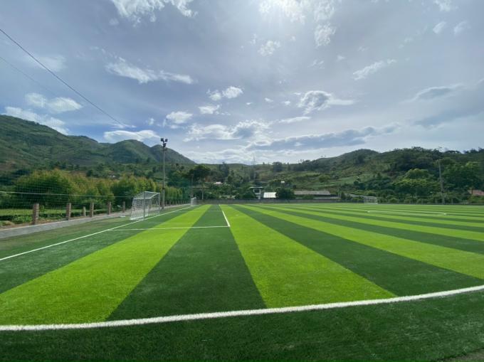 40mm Soccer Turf Artificial Football Grass For Sports Flooring 0