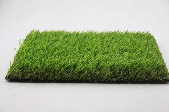 China 50mm High Density Green Grass Plastic Carpet Garden Landscaping supplier