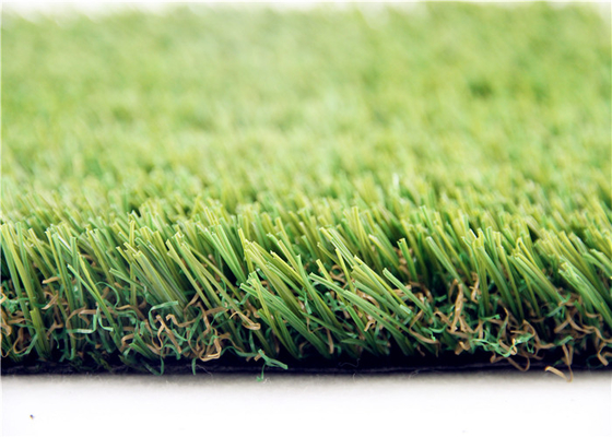 China 15MM Green Fake Grass For Garden , Artificial Garden Turf Synthetic Grass supplier