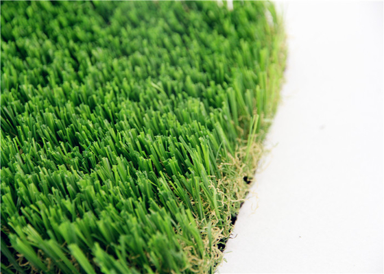 China Fire Resisstant Garden Fake Grass Residential Artificial Turf 5 - 10 Years Warranty supplier