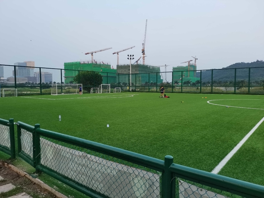 China Football Artificial Grass &amp; Sports Flooring For Football Pitch Price For Wholesale supplier