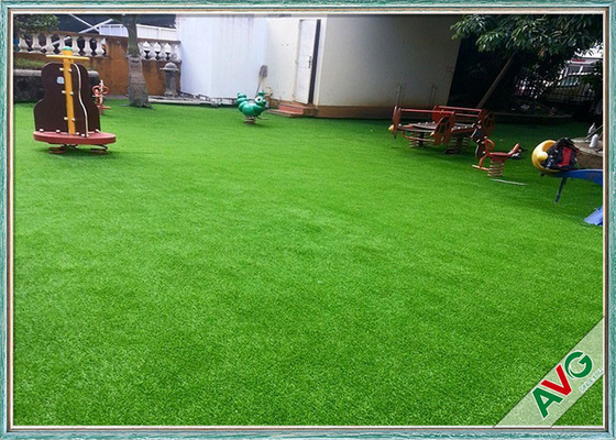 China Fire Resistance Outdoor Artificial Grass With Monofil PE + Curled PPE Material supplier
