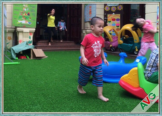 China Non Infill Needed Durable Playground Synthetic Grass Mat Synthetic Turf Soft Grass For Kids supplier
