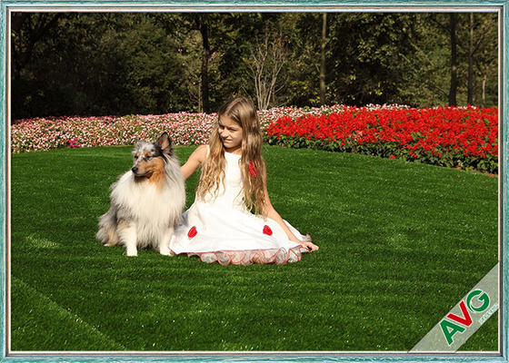 China UV Stabilised Landscaping Artificial Grass For Gardens Patios Schools Play Areas supplier