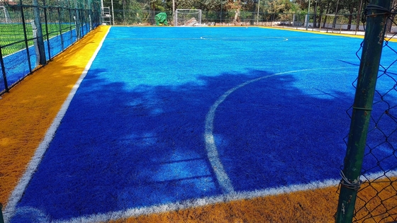 Wear Resistant 50mm Football Grass Turf Carpet For Stadiums supplier